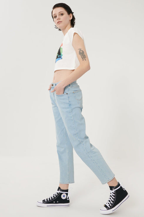 Carol Jeans in Light Alton